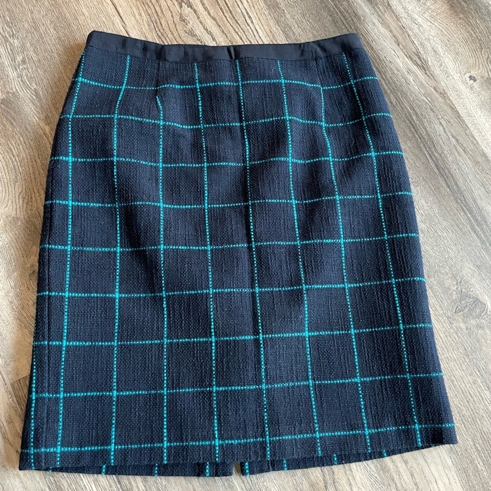 Banana Republic Women’s Skirt, size 4